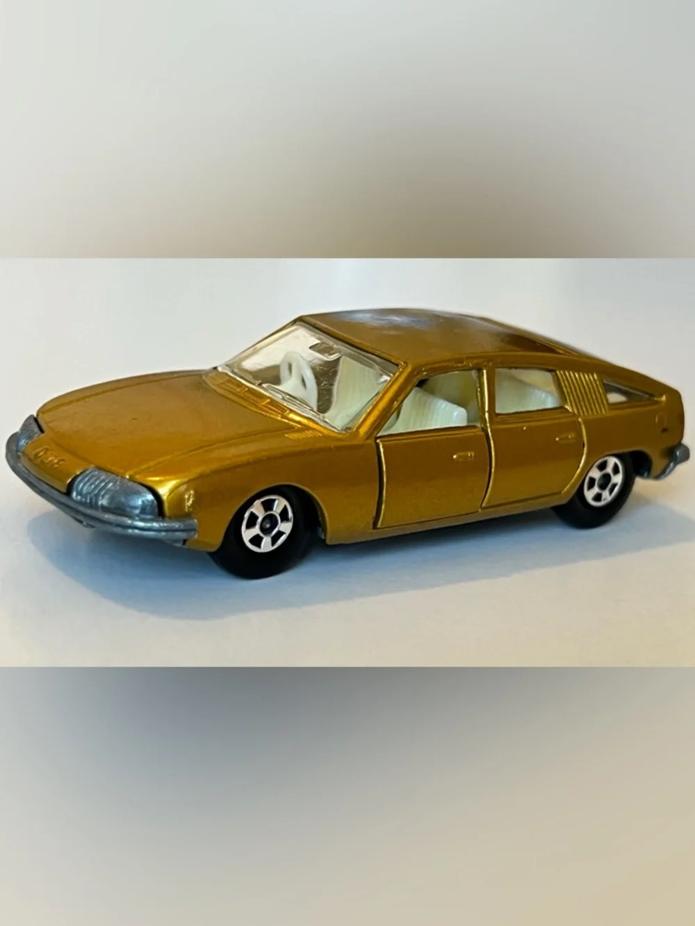Vintage Matchbox Superfast No 56 BMC 1800 Pininfarina 1969 Lesney England
